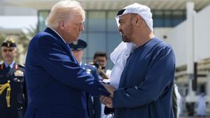 Els Emirats desafia el consens del Golf i es converteix en gran objectiu de l’Iran