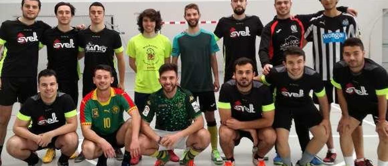 Los equipos de Recursos Humanos y de Geología de Primera División de fútbol sala.