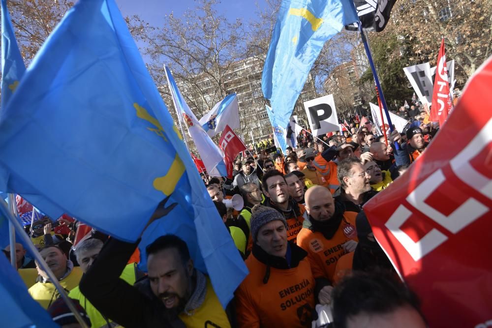 Manifestación de trabajadores de Alcoa en Madrid