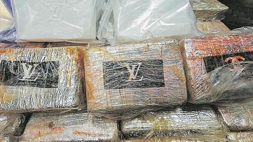Intervenidas cinco toneladas de cocaína en Barcelona