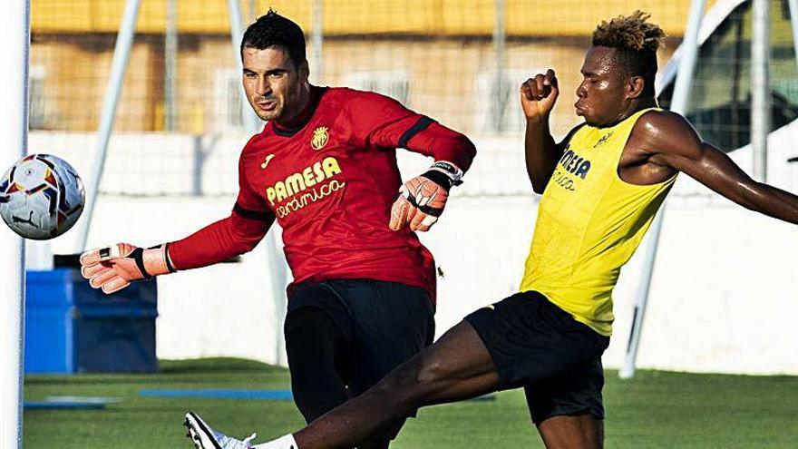 Andrés en la sesión vespetina aún con el equipo.