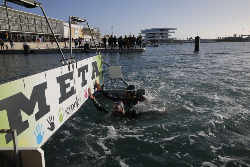 Travesía a nado al Puerto de València - Travesía de Nadal