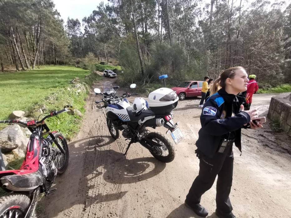 El hombre fue localizado en A Lagarteira, se había caído de su montura y afirmaba no sentir las piernas.