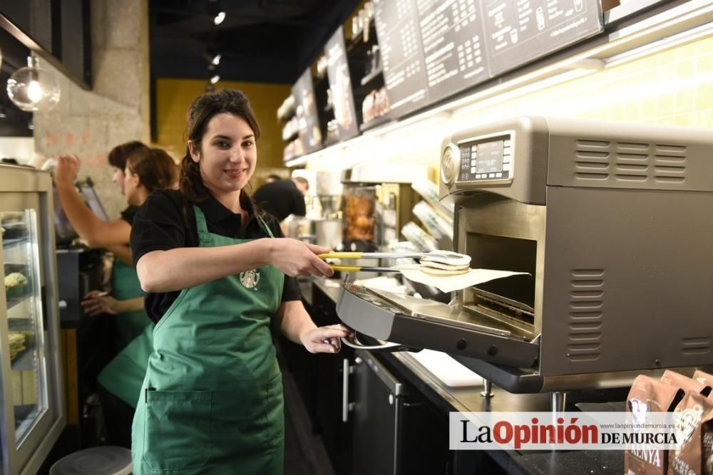 Starbucks abre sus puertas en la Gran Vía de Murci