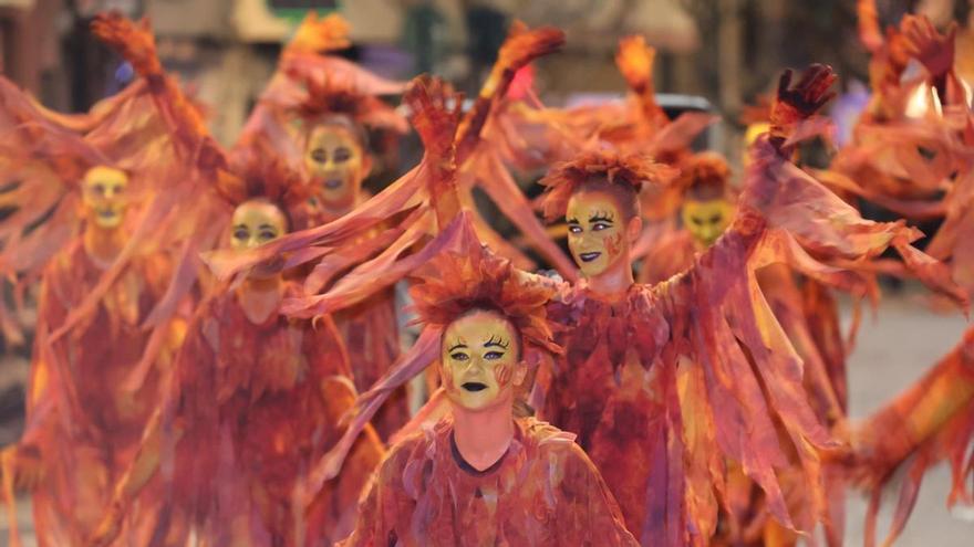 Vídeo: Castelló vuelve a ‘ser andalusí’ en un desfile multitudinario e histórico