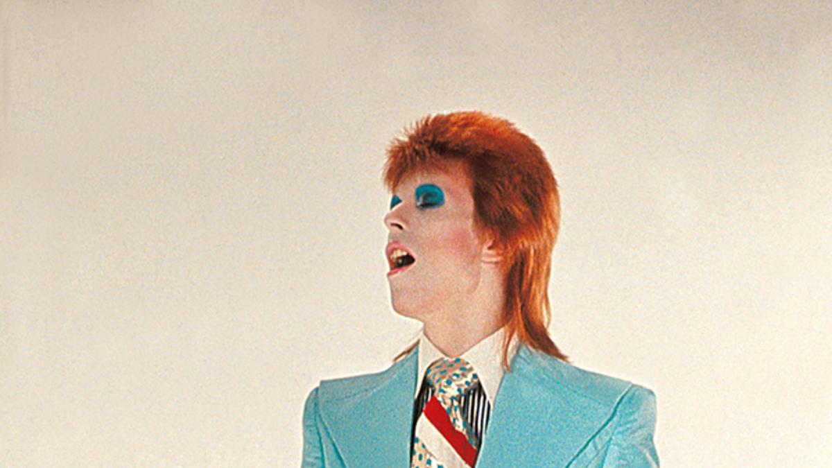 David Bowie, 10 looks que definen su estilo