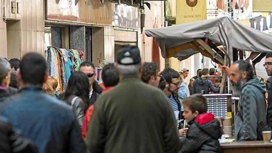 Visitants i parades a la fira Monacàlia de l&#039;any passat