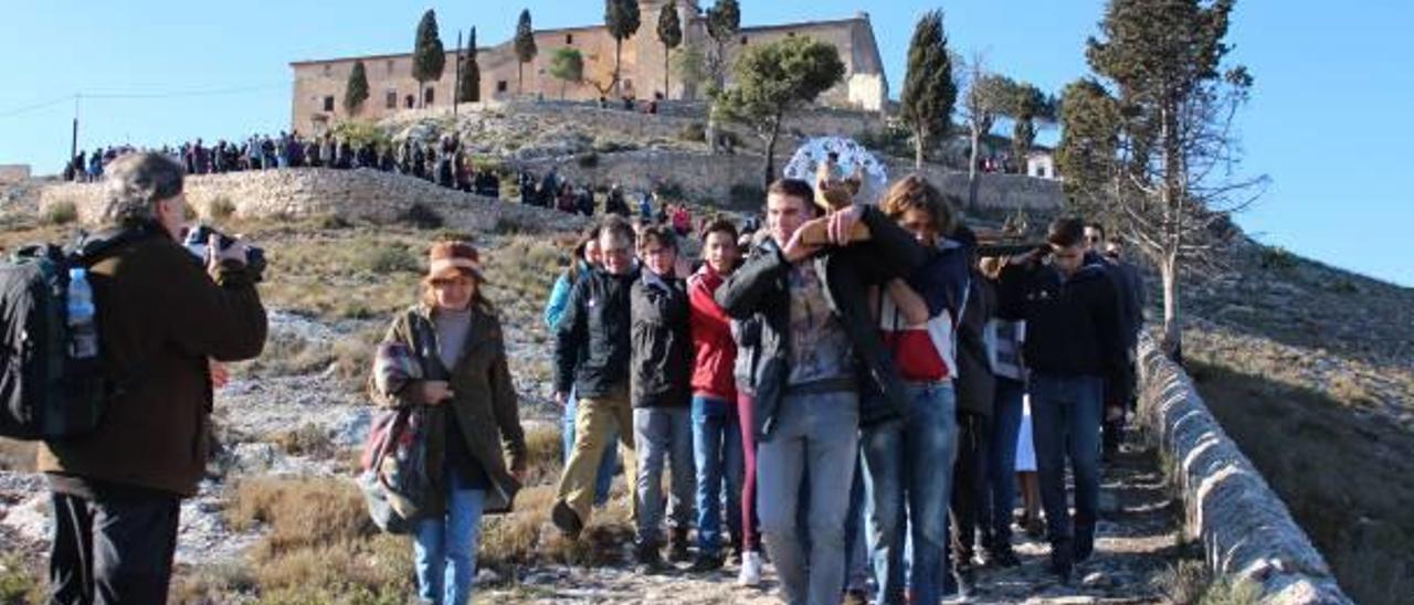 El Crist sale de la ermita 63 años después