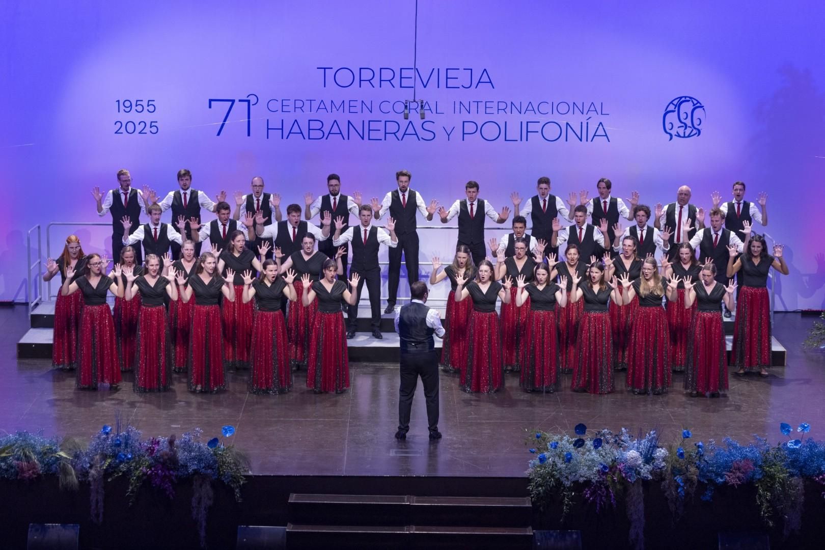 Así fue la clausura del Certamen de Habaneras en Torrevieja