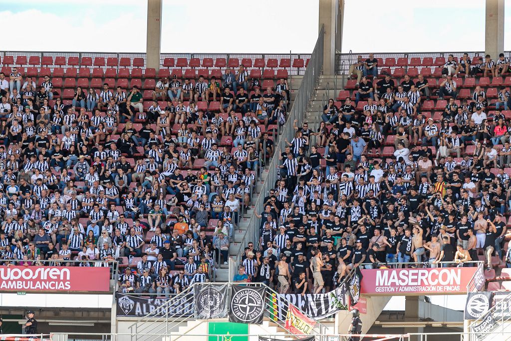 Real Murcia - Castellón, en imágenes