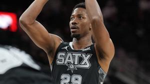 El ala-pivot guineano ha pasado por varios equipos NBA y de la G-League