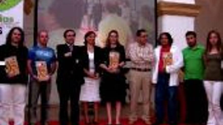 Culturas 2005 premia a Pilar Manjón por su lucha por la paz