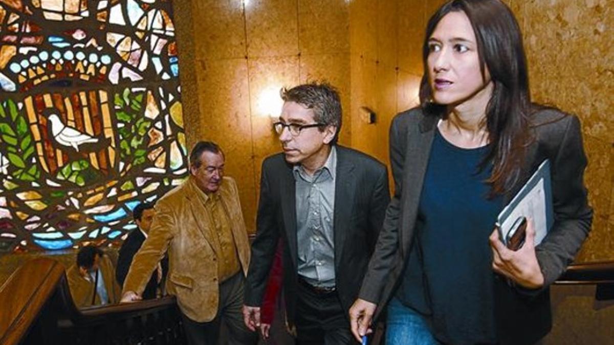 Núria Parlon y Jordi Martí, ayer, en el Ayuntamiento de Santa Coloma.