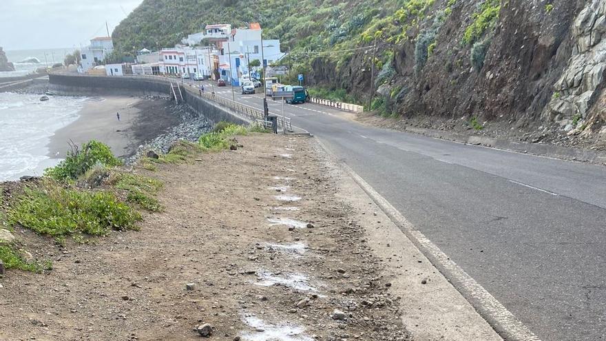 Vecinos de El Roque: &quot;No permitiremos que nos echen de Anaga&quot;