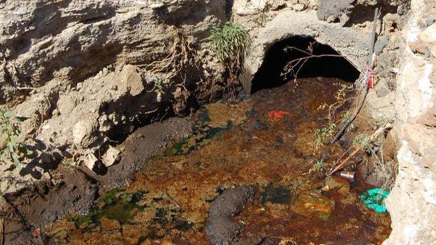 Imagen de archivo de unos vertidos en Tenerife.