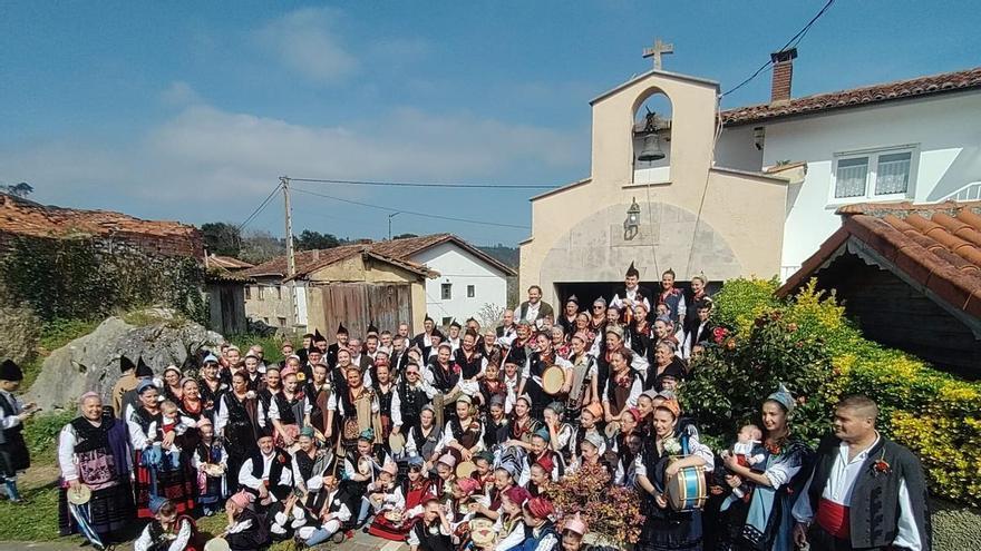 Posada la Vieya se echa a la calle por San José: "En esto está implicado el pueblo entero"