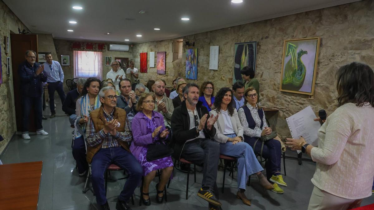 La exposición se inauguró el Día das Letras Galegas.