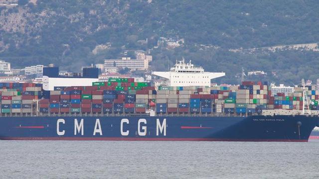Una imagen de un buque en el puerto de Algeciras.