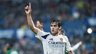El Como quiere fichar ahora a Iván Azón