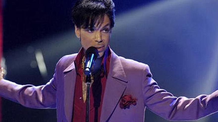 El cantant Prince ha estat trobat mort aquest dijous als 57 anys.