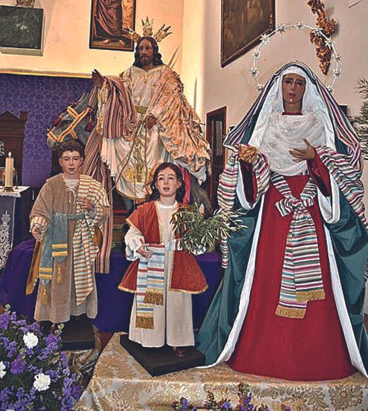 Dos niños hebreos el Domingo de Ramos. La Borriquita incorpora dos nuevas imágenes.