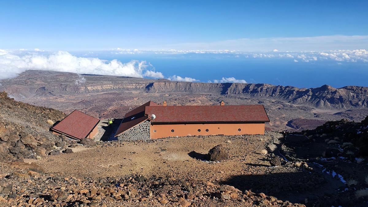 Refugio de Altavista, en el Parque Nacional del Teide, a más de 3.200 metros de altitud.