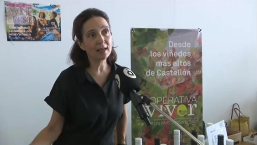 Cati Corell explica las virtudes del aceite Lágrima.