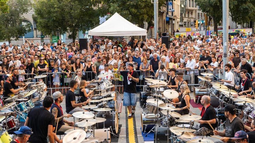 La 17a Trobada de bateries torna per Festa Major amb més gent jove que mai