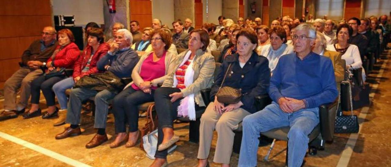 Perspectiva del público que acudió al Auditorio Municipal do Areal, en Vigo. // Marta G. Brea