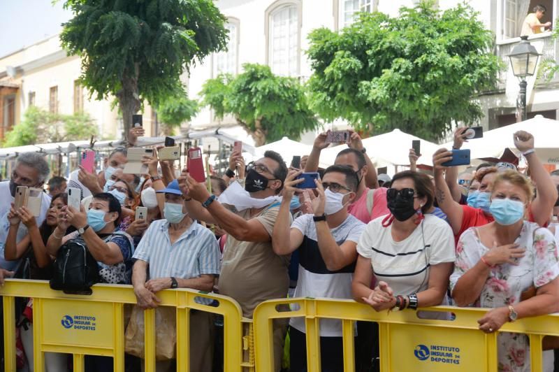 Dia del Pino: peregrinos llegando y visitando a Teror