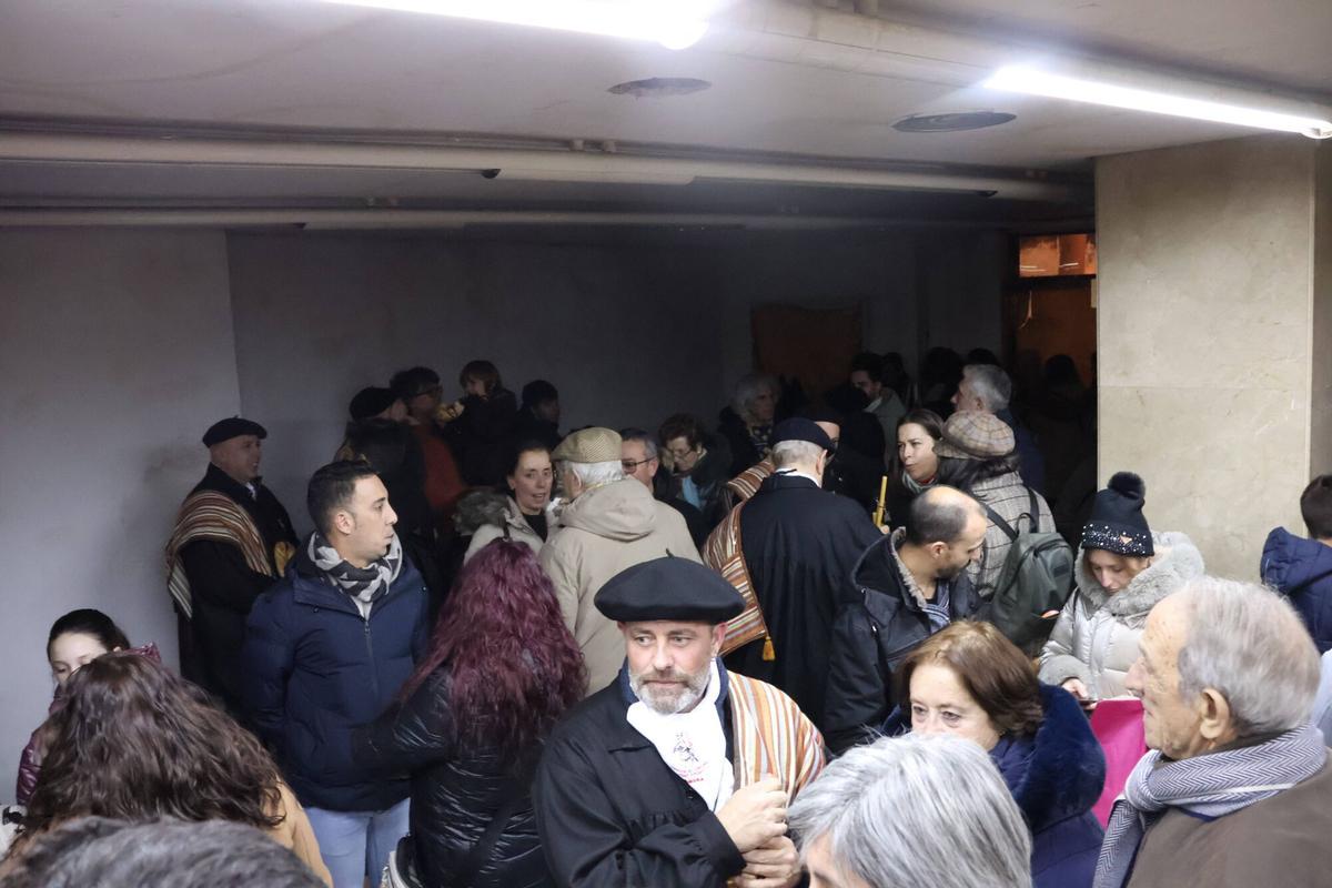 GALERÍA | Burros y roscas: la Cofradía del Cencerro sale por las calles de Zamora