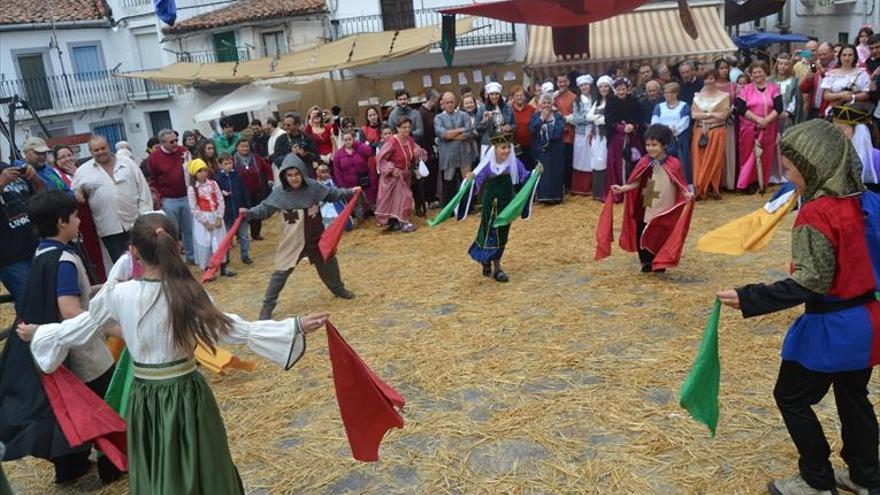 El festival medieval ofrece actividades a adultos y niños