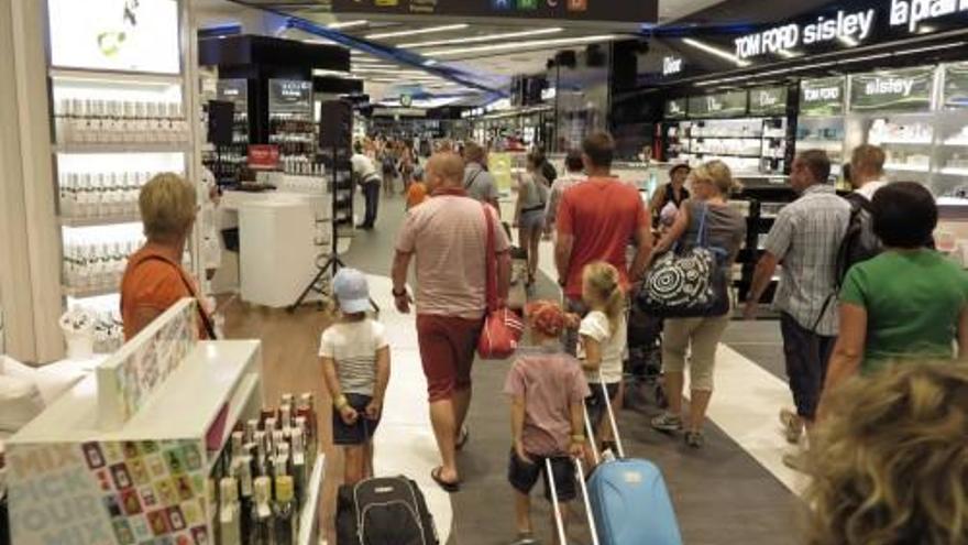 12,8 Prozent mehr Flugpassagiere im Juli