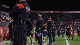 Els Girona-Barça de futbol i bàsquet mobilitzaran uns 300 efectius de seguretat