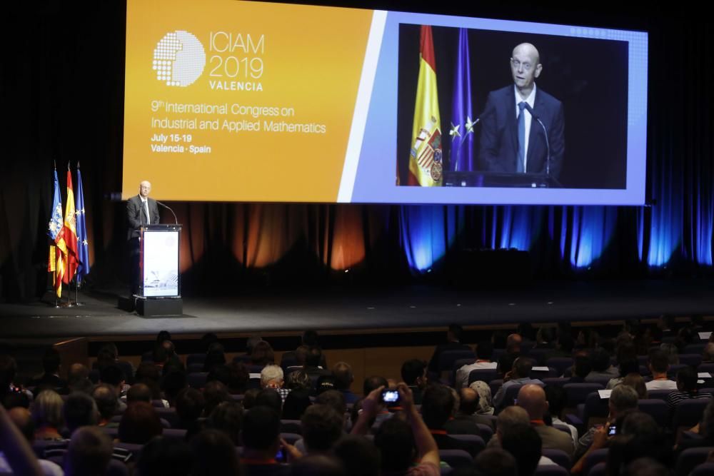 Instante de la inauguración en València del International Congress on Industrial and Applied Mathematics.