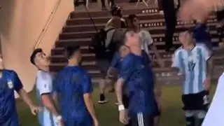 Di María responde con un escupitajo a un fan brasileño