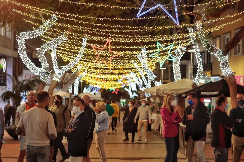 Prueba de la iluminación de Navidad de Santa Cruz