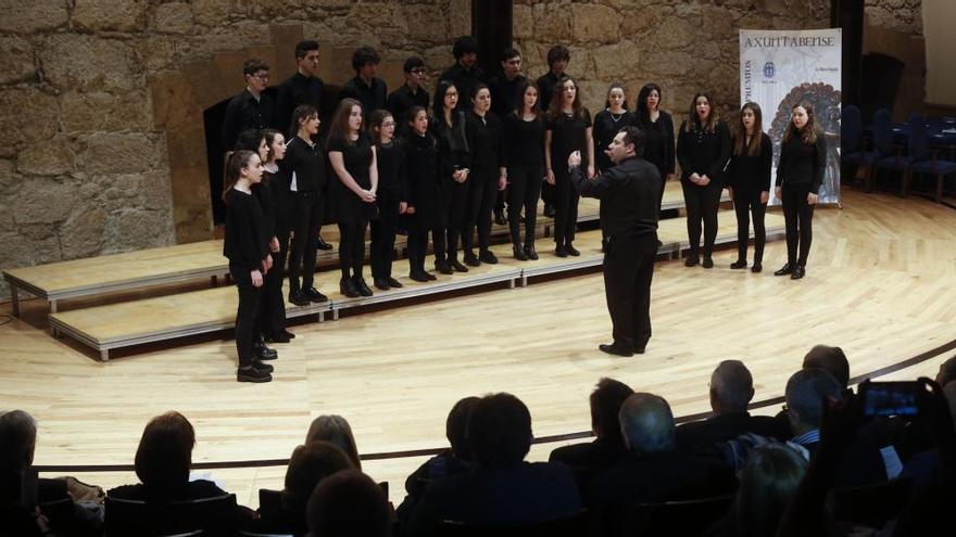 Una actuación del Coro de la Escuela de Música Divertimento de Oviedo.