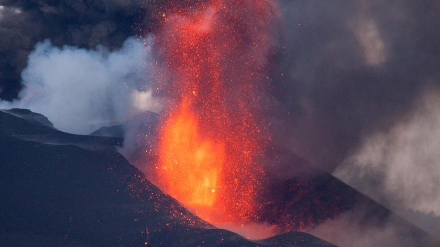 Los científicos aprecian &quot;signos positivos&quot; que podrían anticipar el fin de la erupción