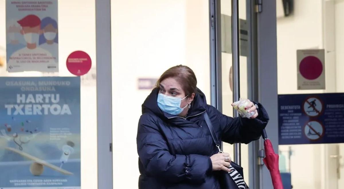 Alerta en China por el metapneumovirus: lo que sabemos del 'nuevo' virus que se confunde con un resfriado