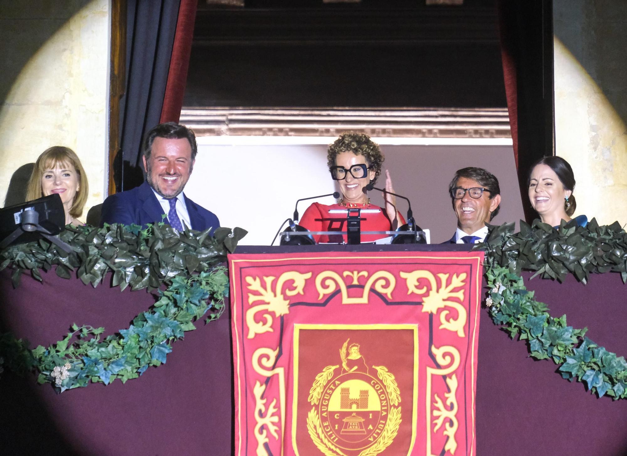 Así ha sido el acto del pregón de las Fiestas de Elche