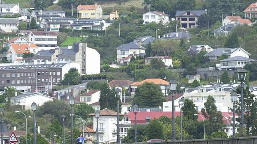 Vista general de Cabanas desde el municipio de Pontedeume. / víctor echave