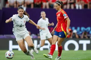 Mariona falla un penalti, pero España se muestra muy superior a Suiza