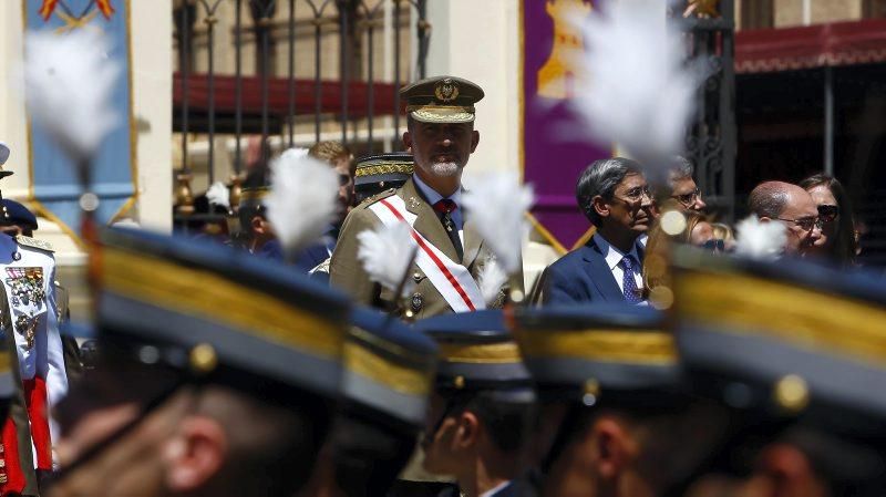 El rey entrega nuevos despachos en la Academia General Militar