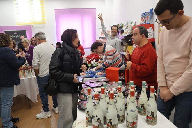 Mercadillo solidario Alinur 2025