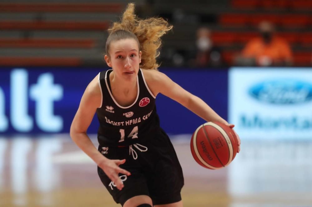 Las mejores imágenes del Valencia Basket - Basket Hema SKW