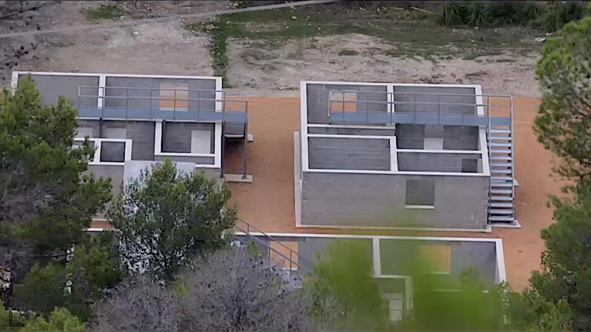 El Ejército construye un poblado afgano para simular asaltos en un área natural junto a Son Vida