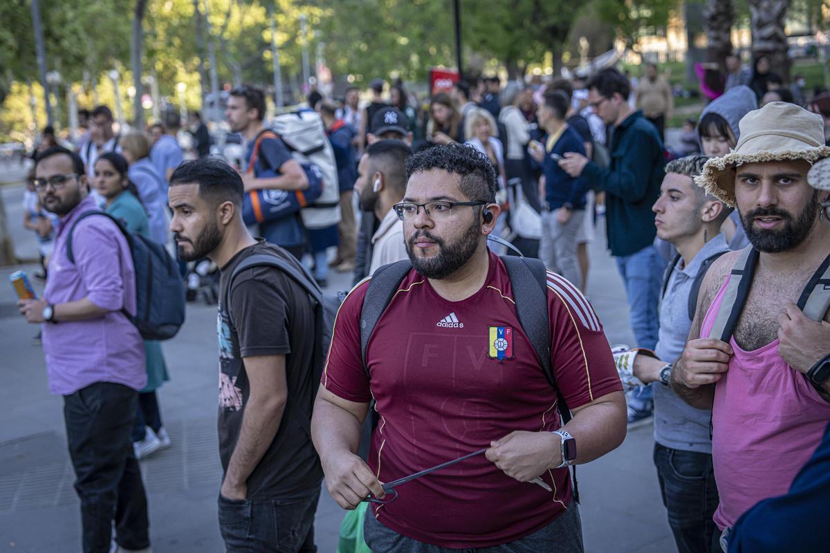 Un objeto sospechoso provoca el cierre durante tres horas de la Estación del Nord de Barcelona