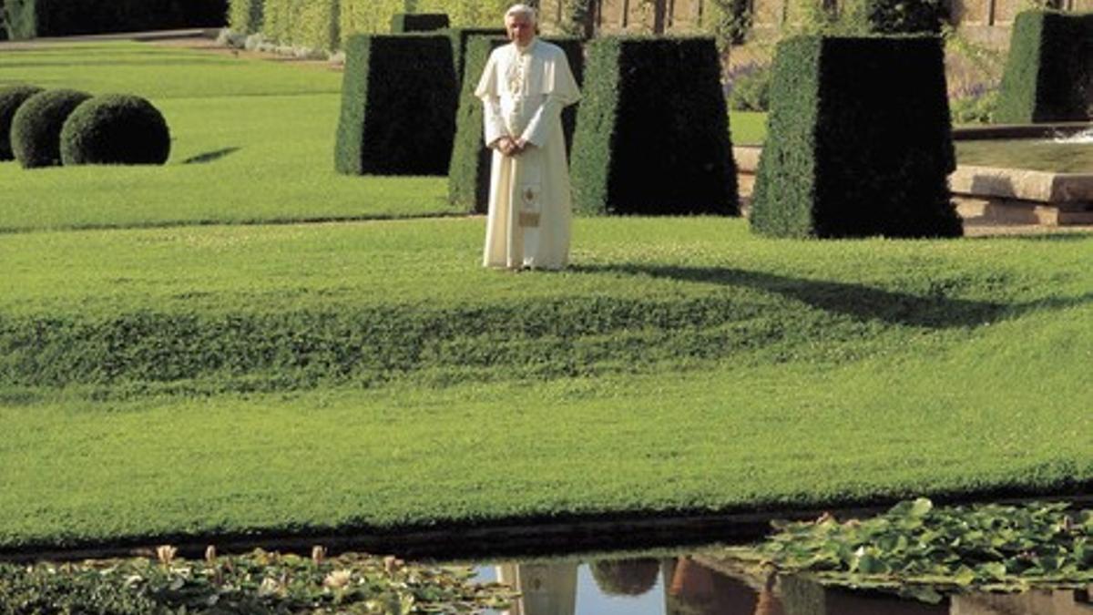 Benedicto XVI, en su residencia de Castel Gandolfo, destino habitual de sus vacaciones de verano.