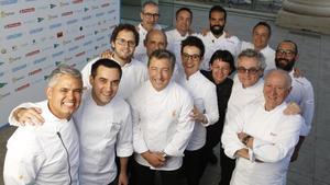 Los cocineros participantes en el Sopar de l’Any.